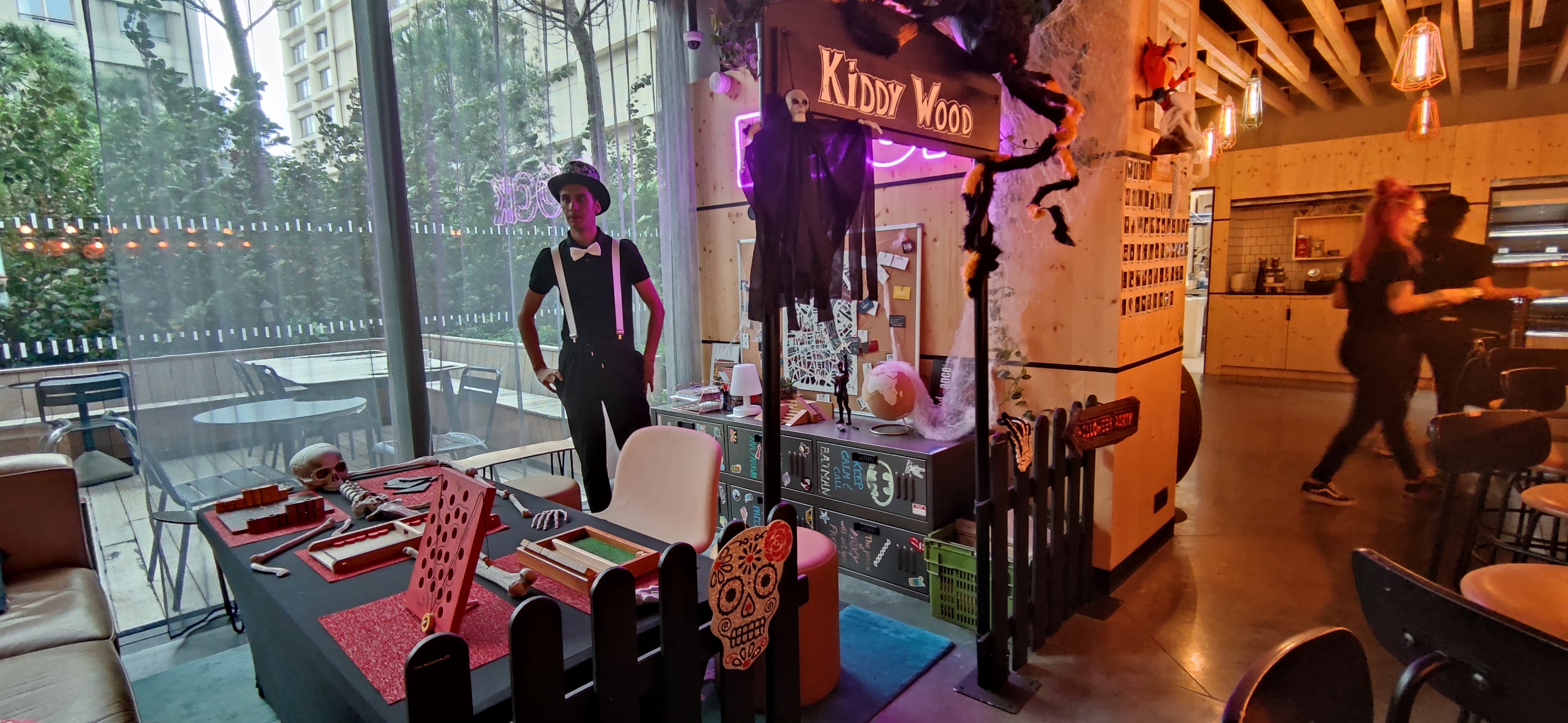 Family Day Halloween stand la récrée des sorciers Bordeaux