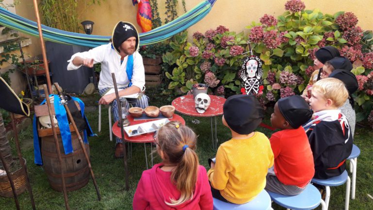 Anniversaire-enfant-a-domicile-pirate-de-Louis-a-Mont-de-Marsan-Presentation-1536x864