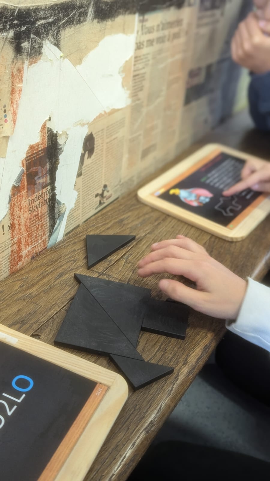 Animation événementielle pour enfants environnement escape game alerte verte defi tangram LGC 2024