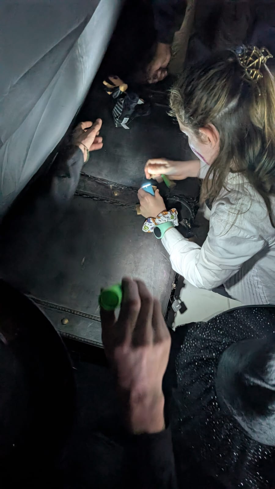 Chambre 666 animation evenementielle enfants escape game pour halloween à Bordeaux